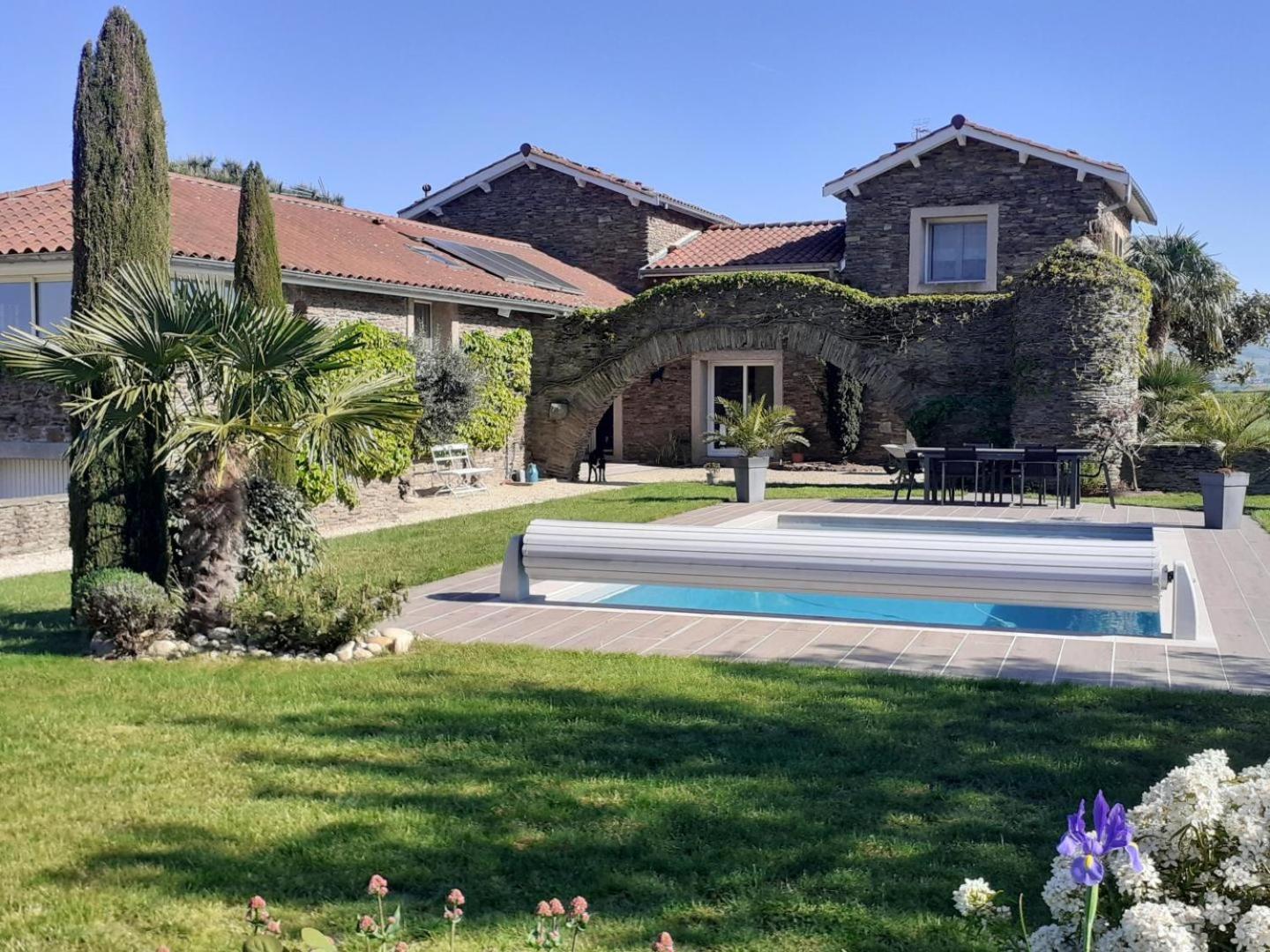 Bed and Breakfast Relais De Navon Saint-Joseph  Экстерьер фото